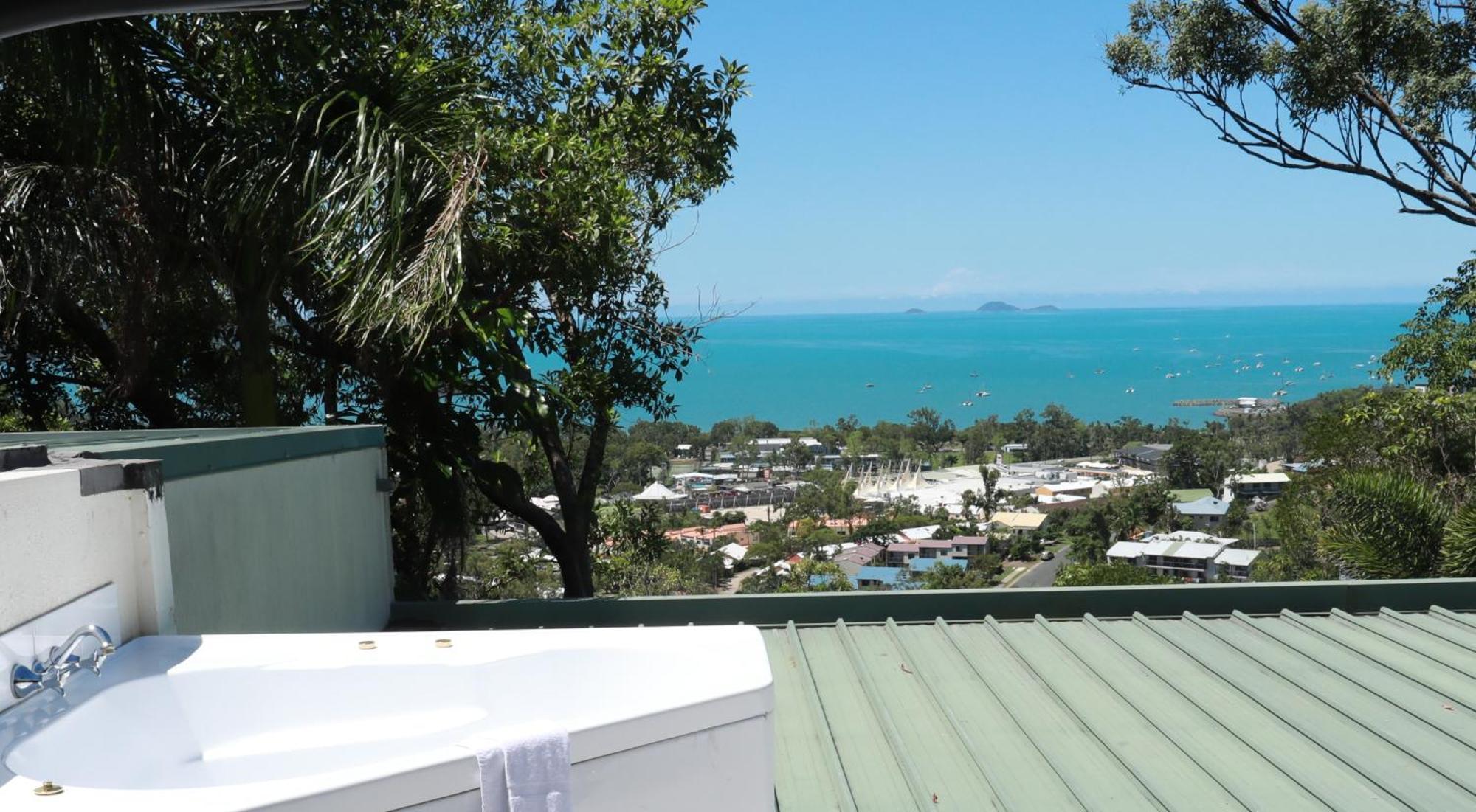 Отель Yachtsmans Paradise, Whitsundays Эйрли-Бич Экстерьер фото